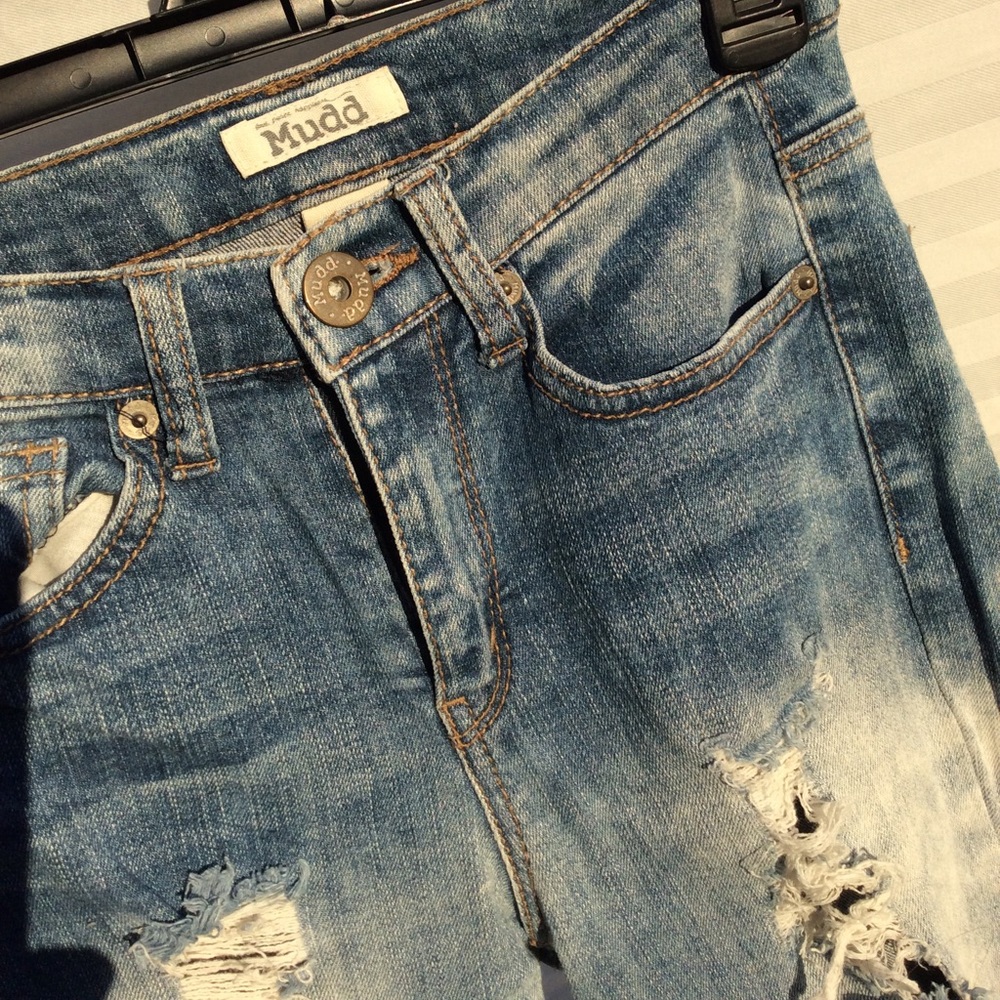 Very Distressed Jeans size 0 by MUDD Junior
